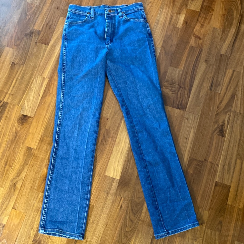 Wrangler four pocket blue jeans, size: 31 x 34